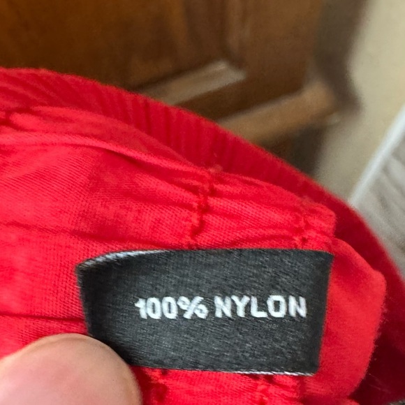 100 Thieves Men's Foundations 100% Nylon Short Size 2XL Red Pockets Embroidered - Picture 3 of 7
